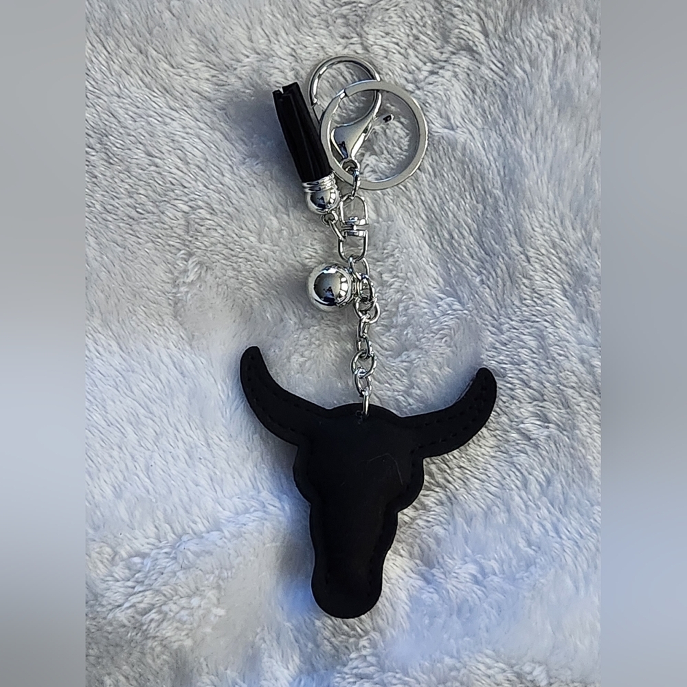 Multicolor Rhinestone Bull Keychain Bag Charm - Picture 3 of 3